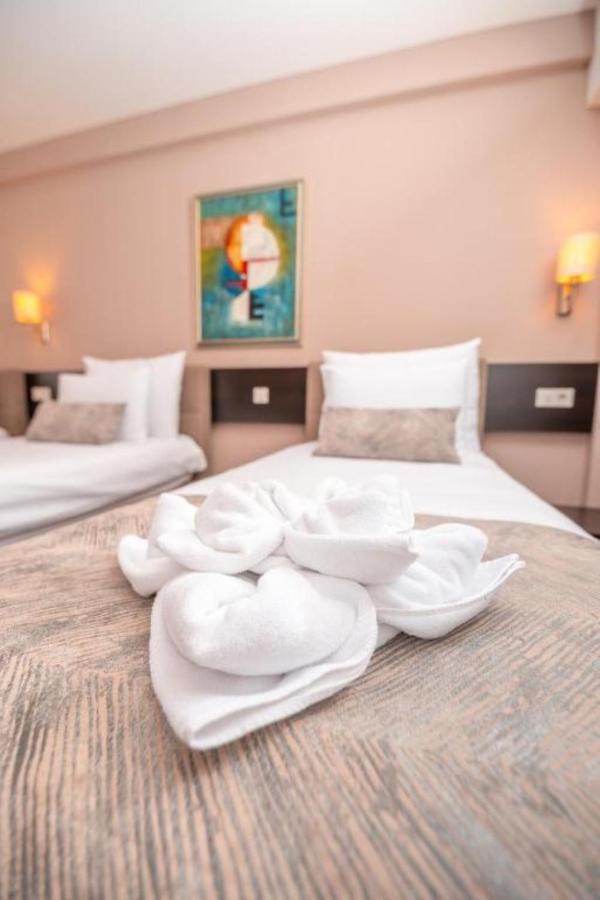 Garden City Hotel Konjic Eksteriør billede
