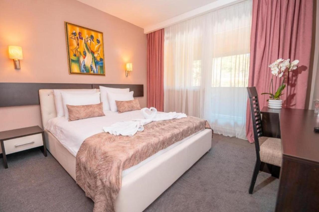 Garden City Hotel Konjic Eksteriør billede