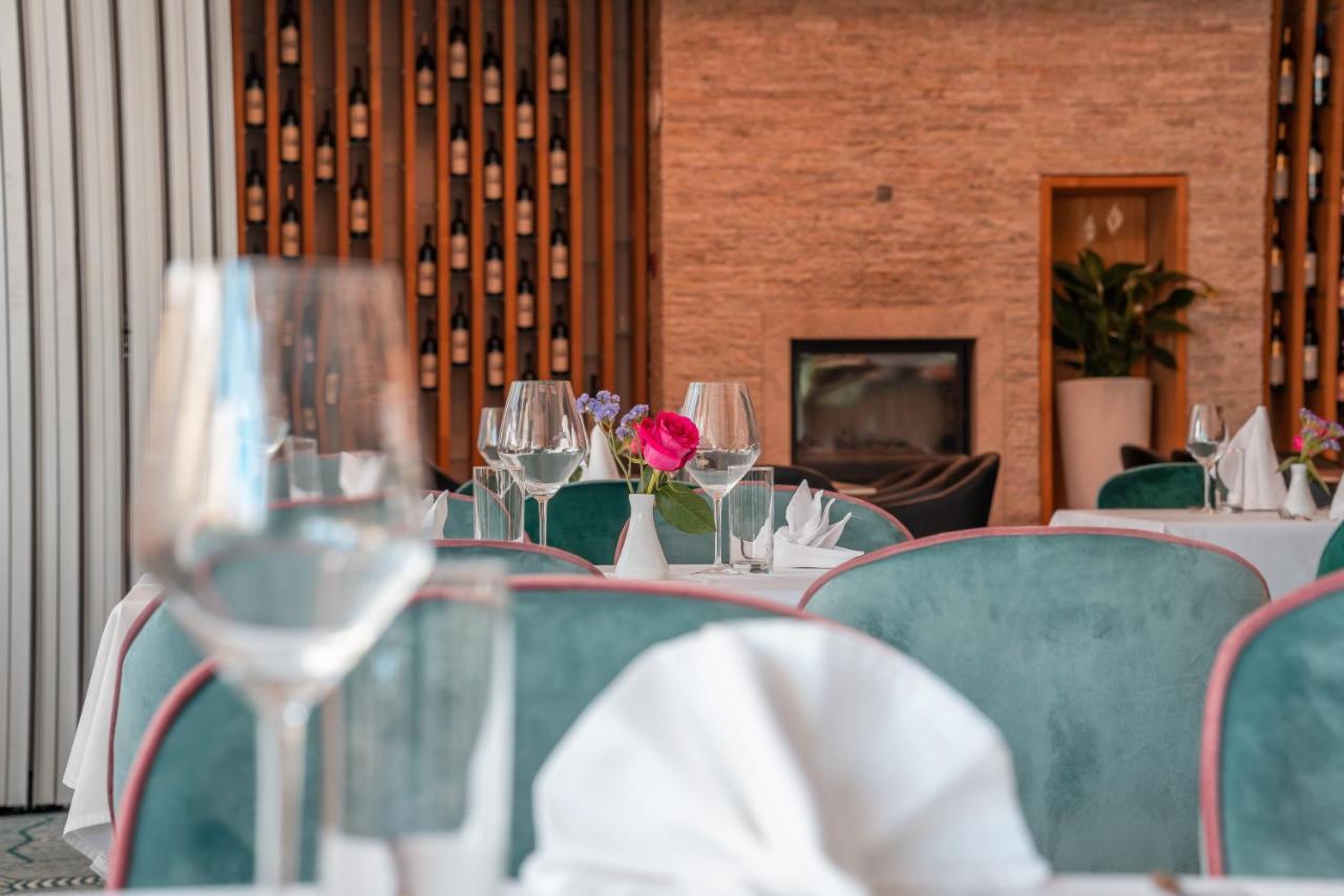 Garden City Hotel Konjic Eksteriør billede