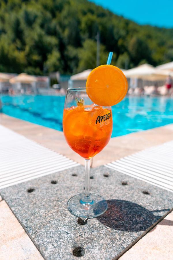 Garden City Hotel Konjic Eksteriør billede
