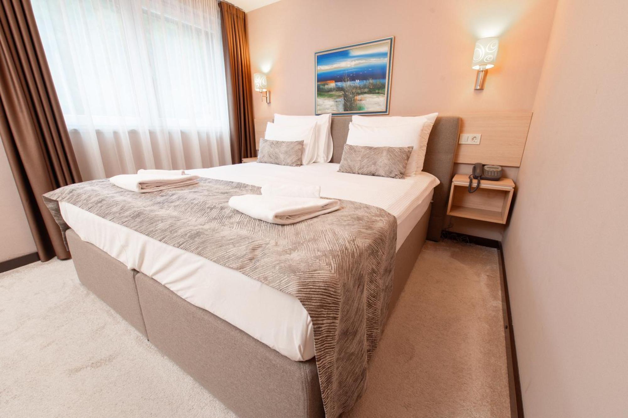 Garden City Hotel Konjic Eksteriør billede